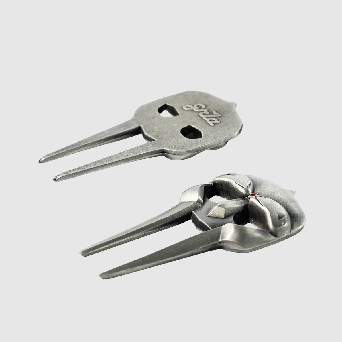 Gladiator Divot Tool